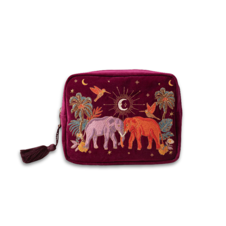 Elizabeth Scarlett x SWT – Sheldrick Trading Limited